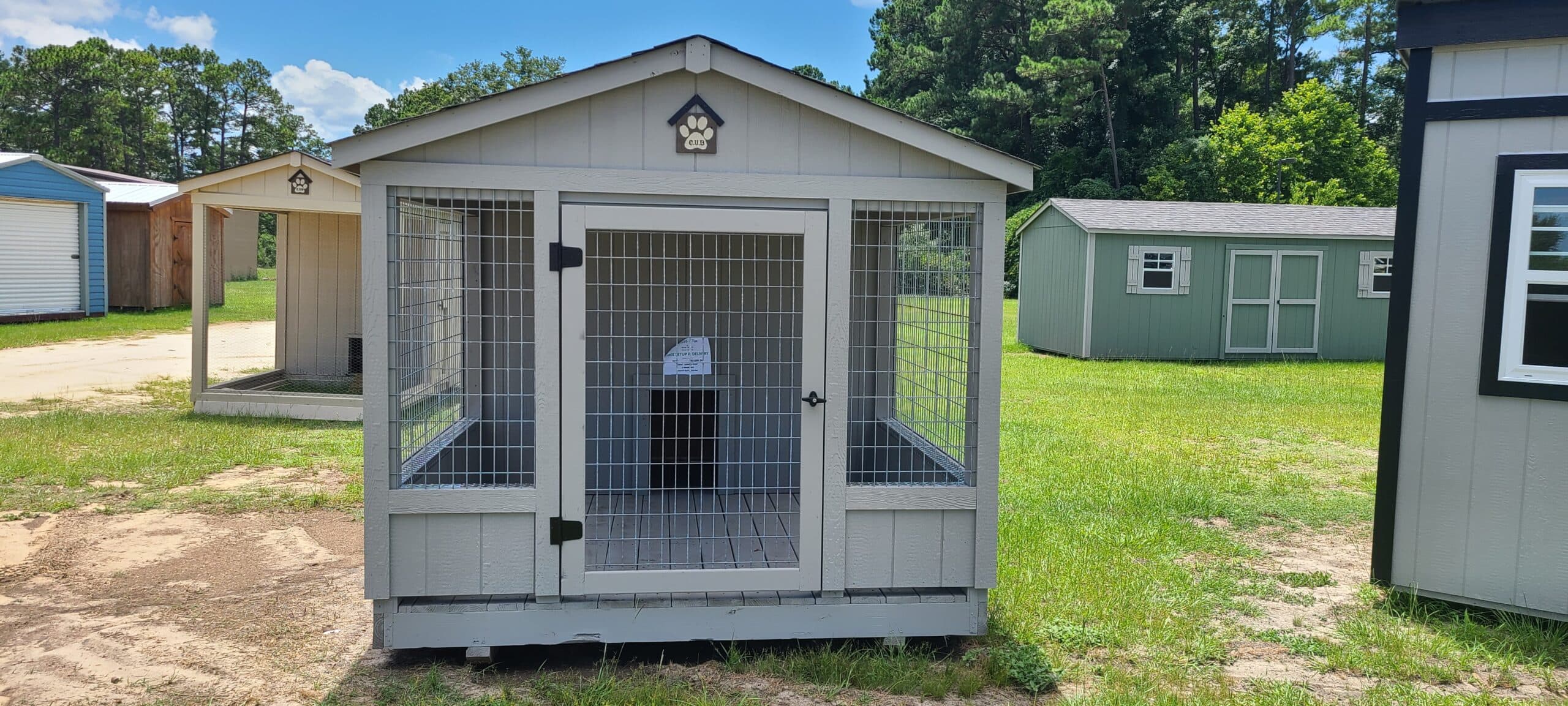 Premium Single Bay Dog Kennel with Shingle Roof